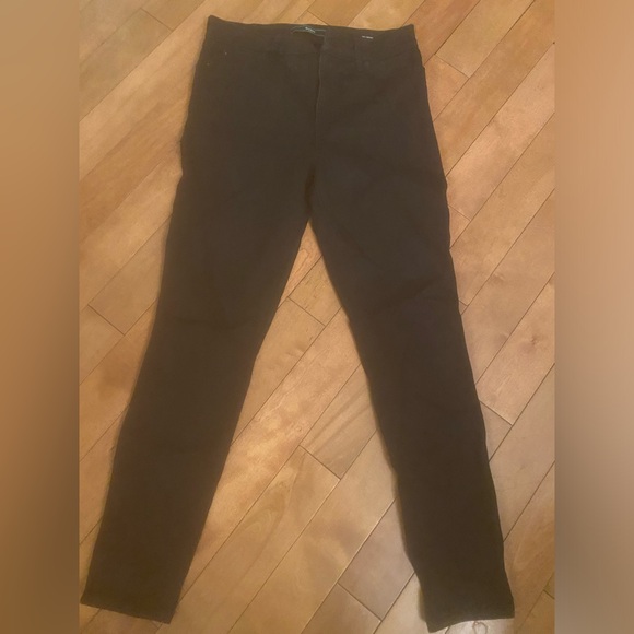 Women’s Black Guess Jeans - Picture 2 of 3
